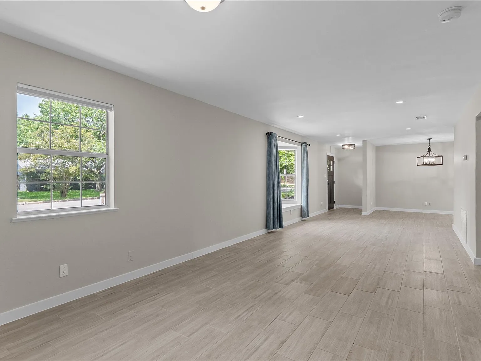 3 bed, 2.0 bath, 1636 sqft, $3,500 — Photo 4