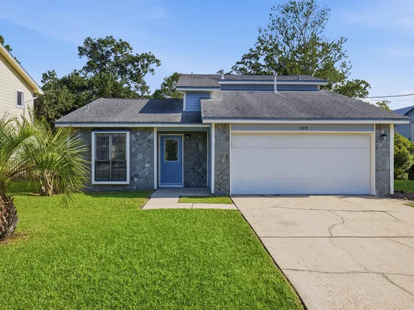 109 Crystal Lake Ln, Valparaiso, FL 32580