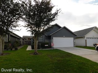 8754 Pinevalley Ln, Jacksonville, FL 32244