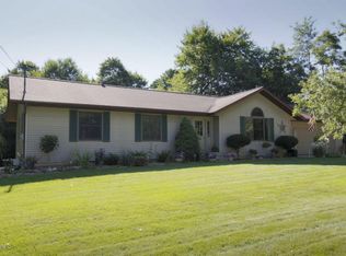 8525 Oakside St, Portage, MI 49002