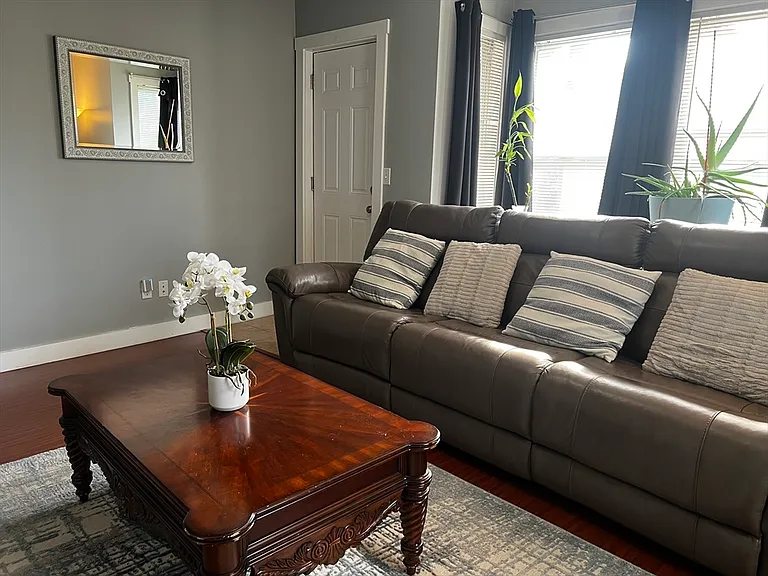 195 Broad St #1 — Photo 3