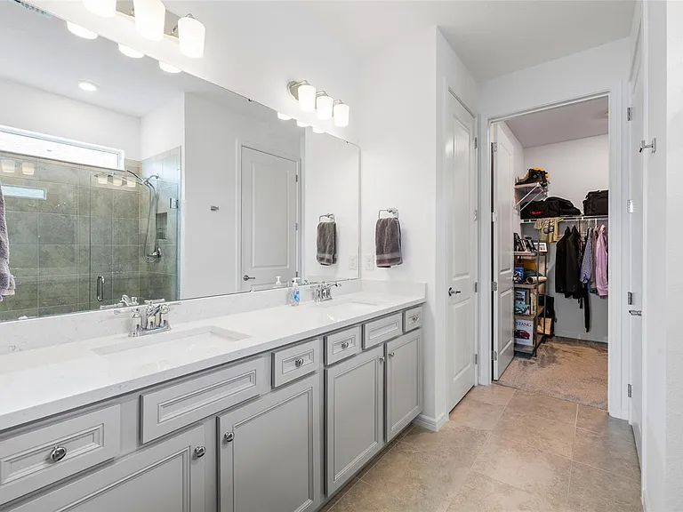 9454 Ballaster Pointe Loop — Photo 29