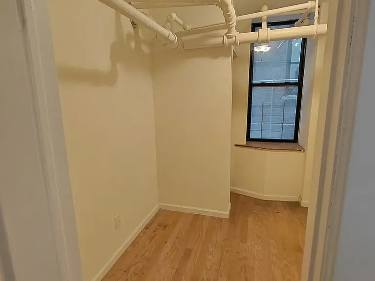 516 W 134th St #21 — Photo 10