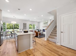 23221 Creekview Ct, Rogers, MN 55374