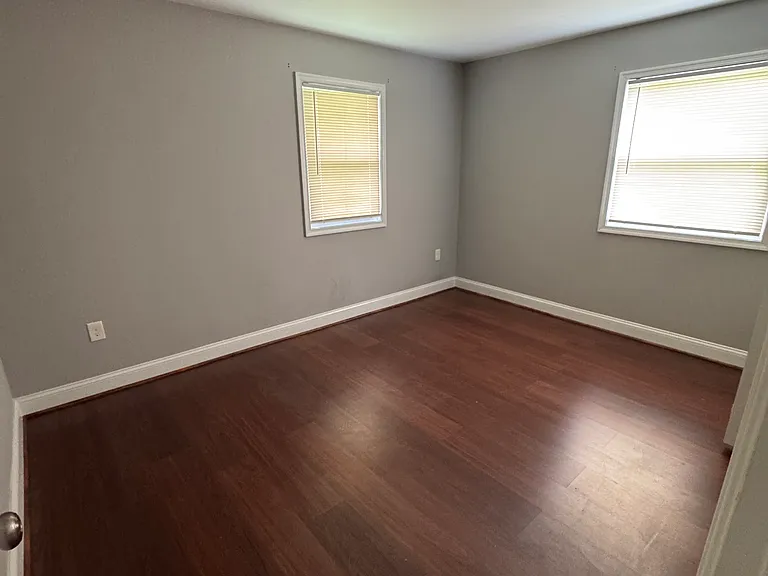 814 Foxwell Rd — Photo 10
