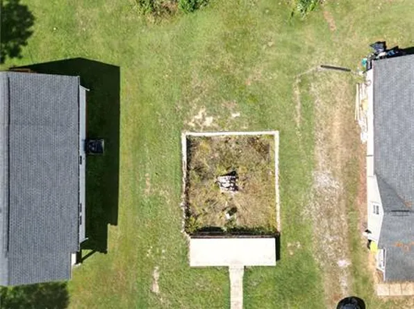 1106 Frances St, Cedartown, GA 30125