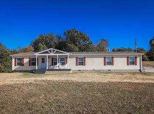 13021 Red Hill Maxwell Rd, Utica, KY 42376