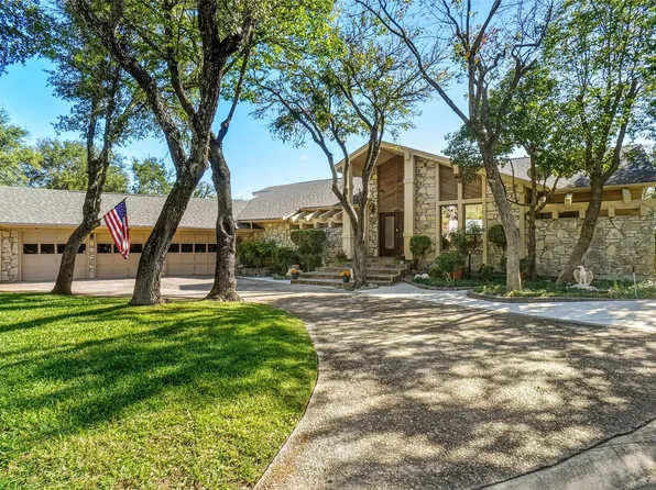 7909 Woodharbor Dr, Fort Worth, TX 76179