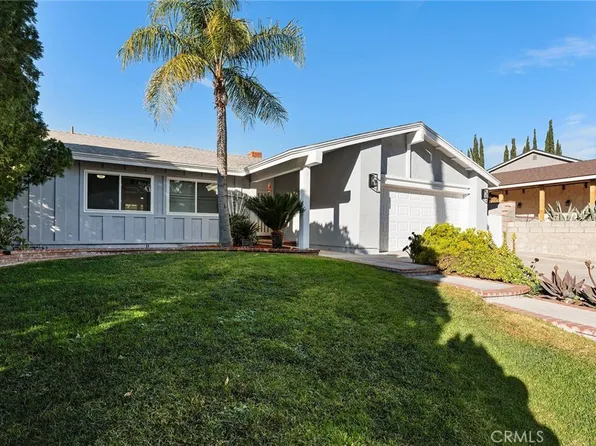 29123 Gladiolus Dr, Santa Clarita, CA 91387