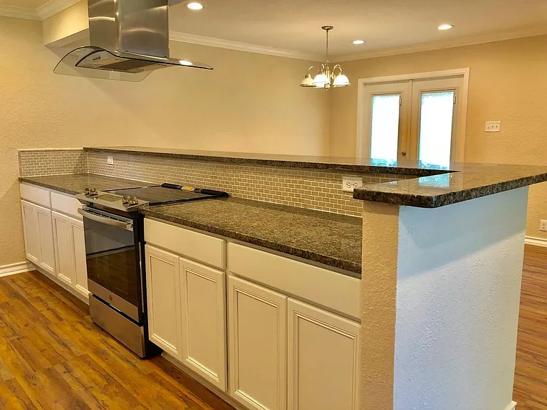11110 Jackson Ter — Photo 2