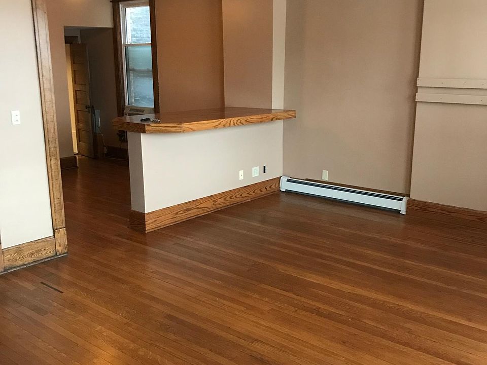 1st image of 837 Wheeling Ave #A