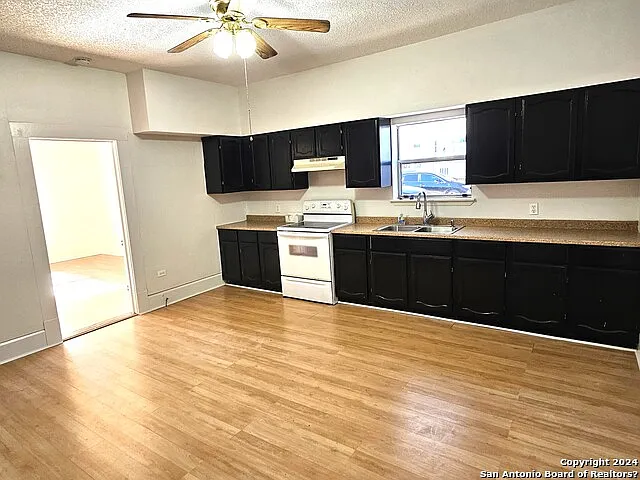 101 Santa Clara St — Photo 12