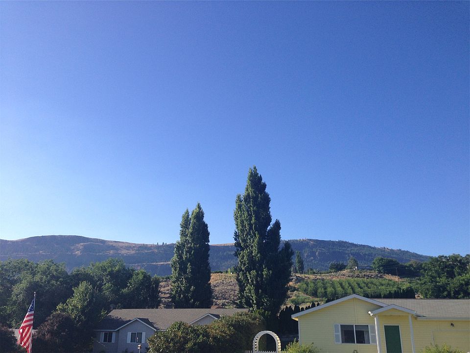 1st image of 2884 Sierra Blvd