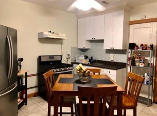 2142 W Cermak Rd, Chicago, IL 60608