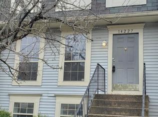 14227 Savannah Dr, Woodbridge, VA 22193