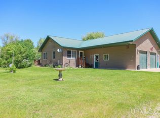 W4136 Us Highway 2, Vulcan, MI 49892