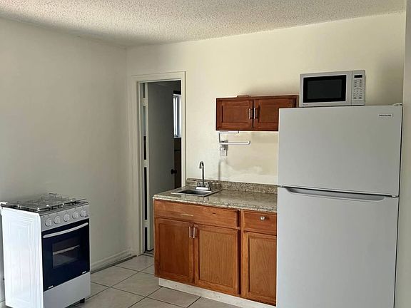 2nd image of 20776 NW 41st Ave
