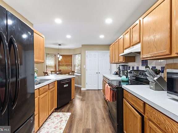 5th image of 9902 Shadowridge Ct