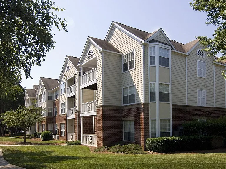 Legacy Arboretum Apartments — Photo 34