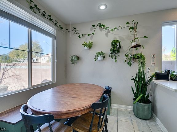 5th image of 5764 Adanon St