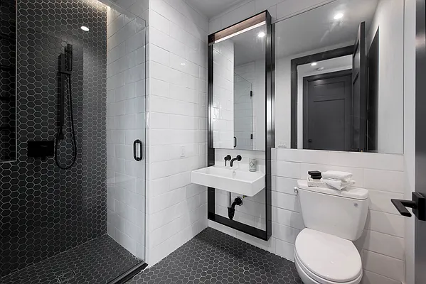 Rented by The KCI Group | media 84