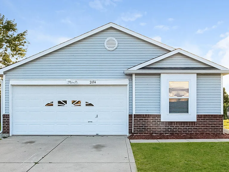 2174 Providence Dr — Photo 1