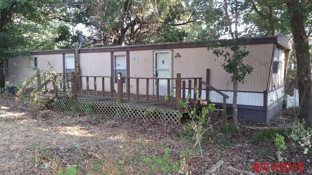 1st image of 120 Cherry Ln