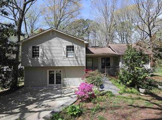 5741 Oak Grove Dr, Acworth, GA 30102