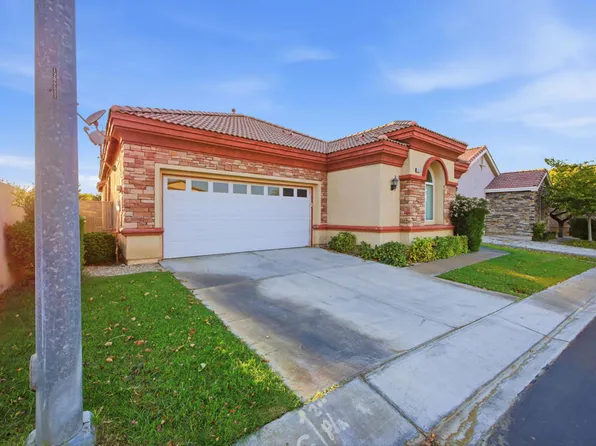 48423 Hepburn Dr, Indio, CA 92201