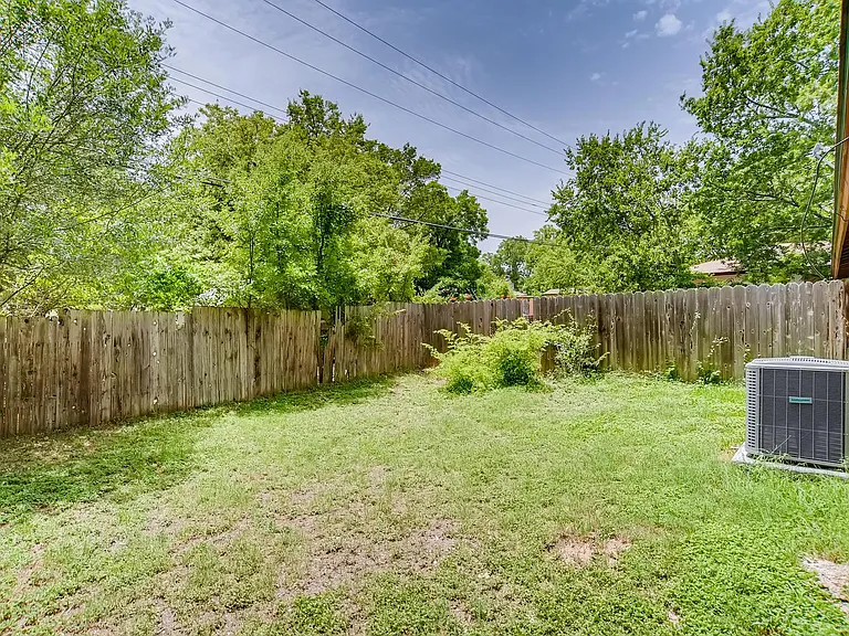 8513 Dryfield Dr #B — Photo 23