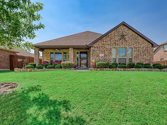 2nd image of 717 Lone Star Ct