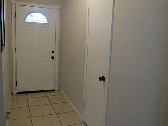 4th image of 7431 Woodnettle Ln