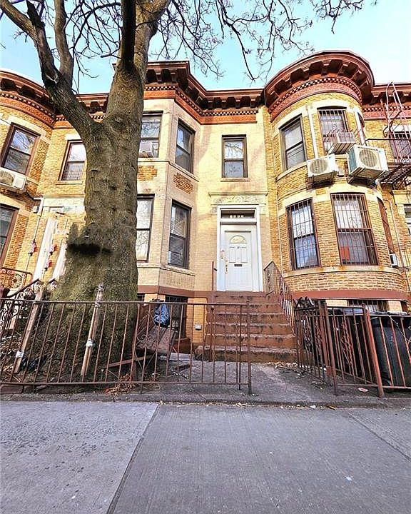 1st image of 1853 Benson Ave