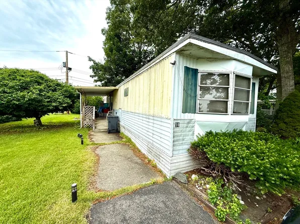 3132 Cranberry Hwy #59, Buzzards Bay, MA 02532