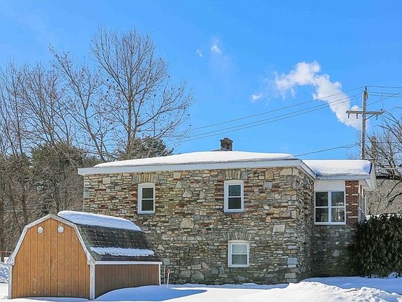 4th image of 300 Millbury Ave