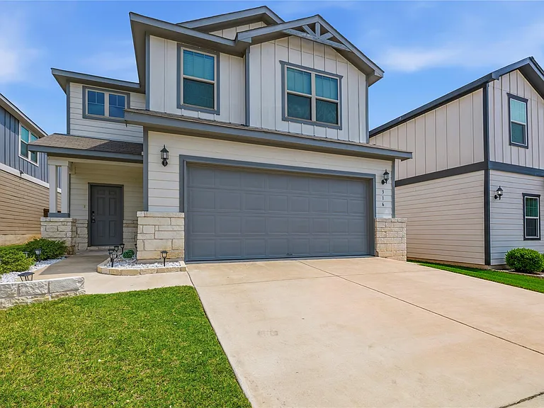 316 Stone Water Ln — Photo 2