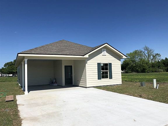 2nd image of 107 Saints Cir