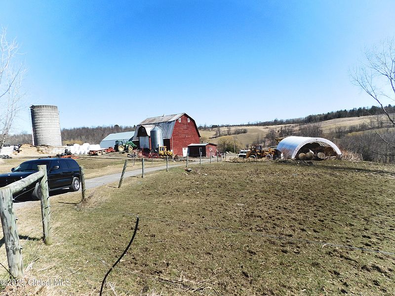 2nd image of 449 Caverns Road