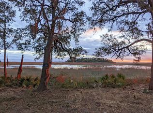 88 Old Oyster Factory Rd, Beaufort, SC 29906