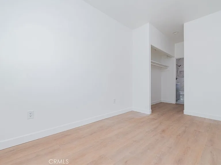 5033 Sultana Ave #B — Photo 17