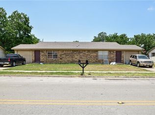 432 SW Thomas St, Burleson, TX 76028