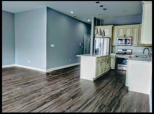 1336 W Taylor St #3, Chicago, IL 60607