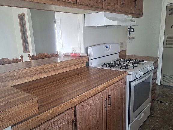 3rd image of 295 N Broadway St #73