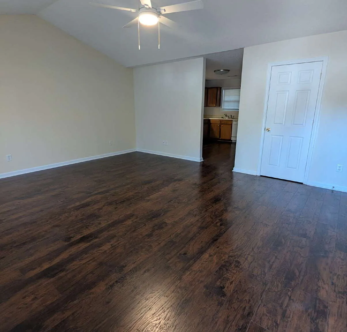 2460 Brantley Way — Photo 4