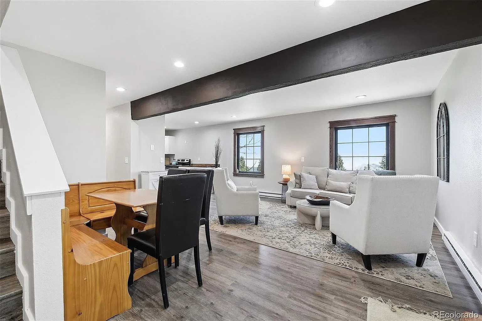 5 bed, 2265 sqft, $3,300 — Photo 4