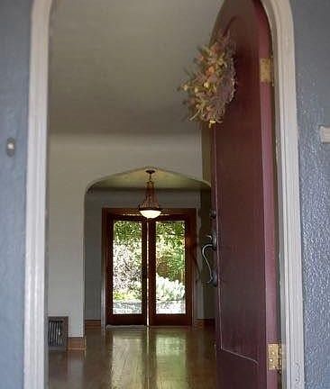 4th image of 612 High Ave