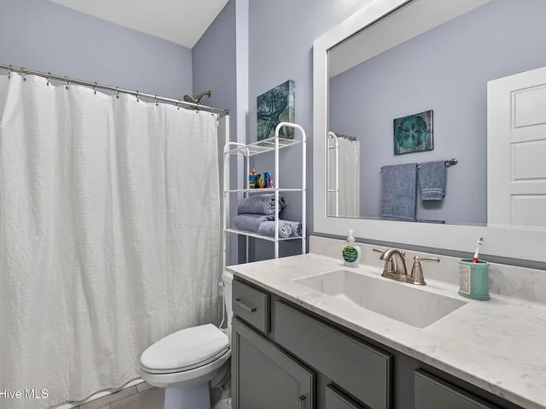 2024 Blue Spruce Dr — Photo 6