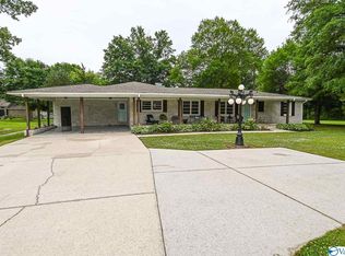 2433 Chapel Hill Rd SW, Decatur, AL 35603