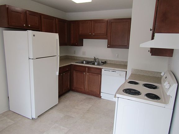 3rd image of 165 Donabrook Ct #193-2