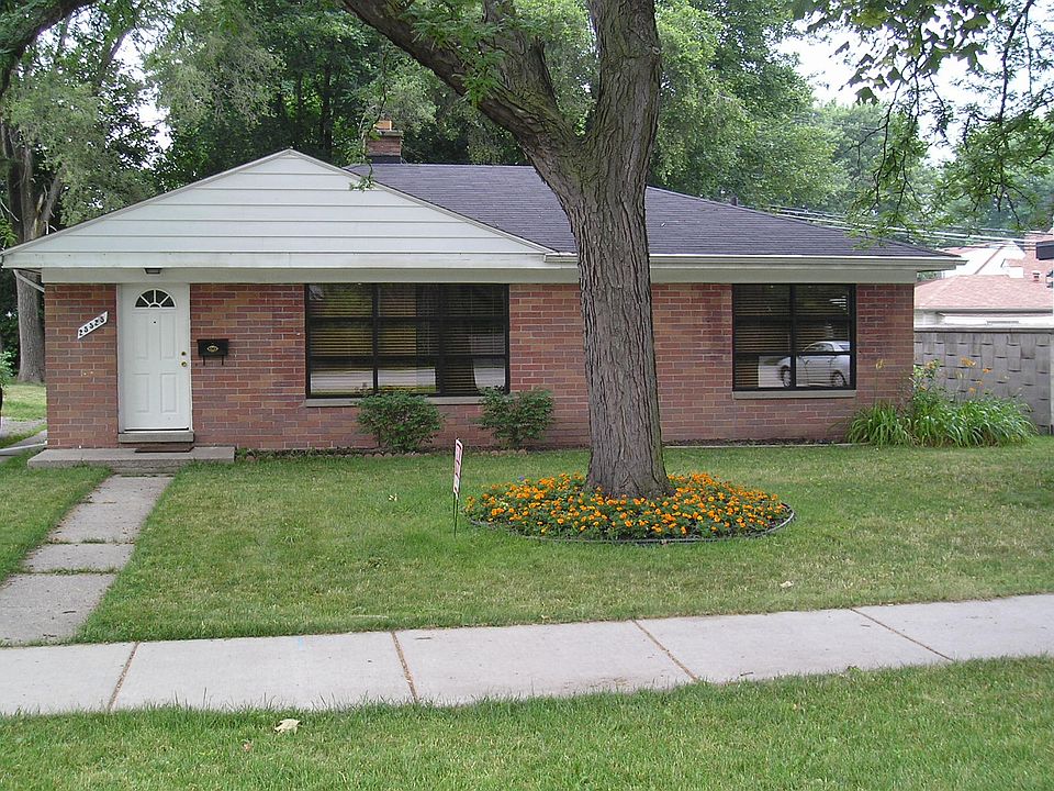 1st image of 25525 Coolidge Hwy